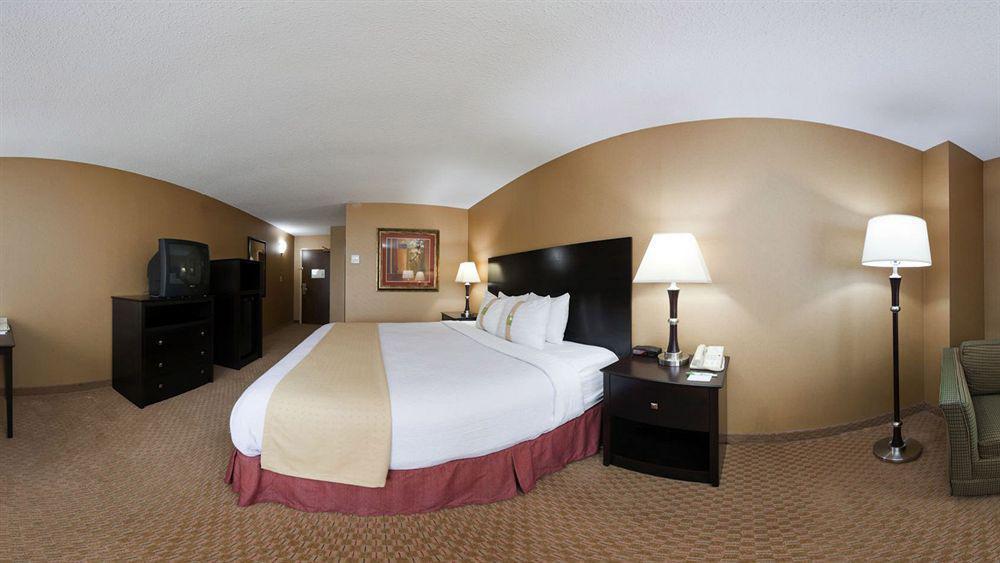 Doubletree By Hilton St. Paul, Mn